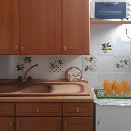 Apartman Cozy In With Wifi