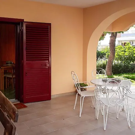 Apartman Cozy In With Wifi Taranto